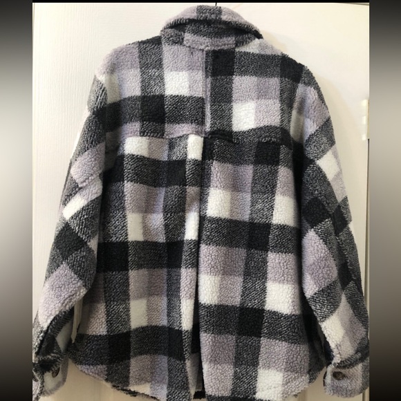 NWT EASEL SHACKET JACKET PLAID GRAY M/L - Picture 2 of 8